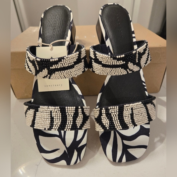 Sanctuary Shoes - Sanctuary Black and White Beaded Sandals